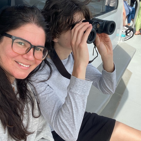 Meet your Posher, Cynthia - Picture 5 of 7